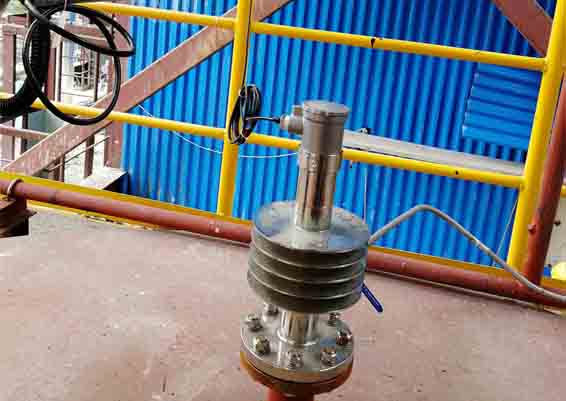 钢铁行业高温料位开关现场应用图片